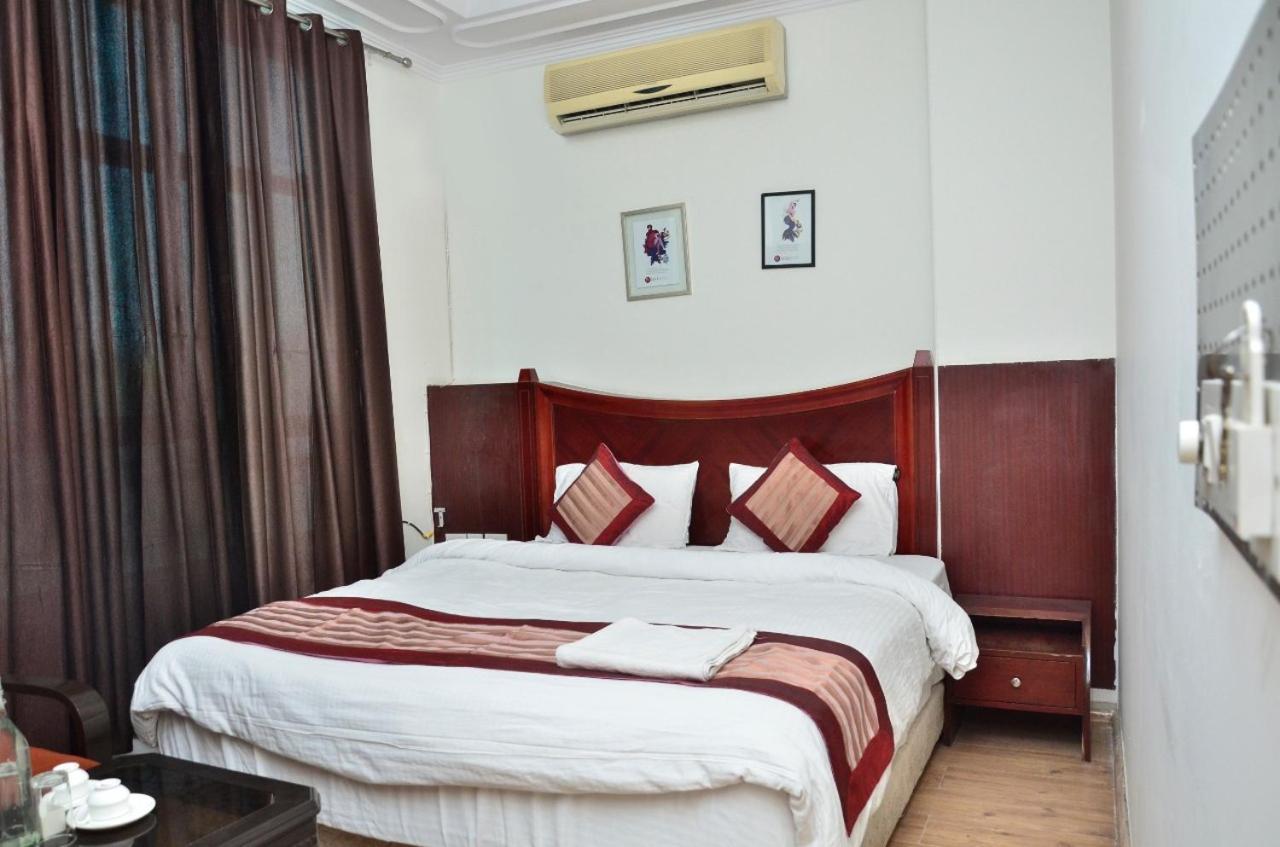 Ddr Hotel Residency Gurgaon Exterior photo